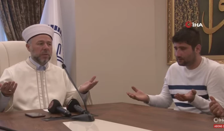 Θα τρίζουν τα κόκαλα των ηρώων μας! Ο Θεσασαλονικιός που έγινε μουσουλμάνος (βίντεο)
